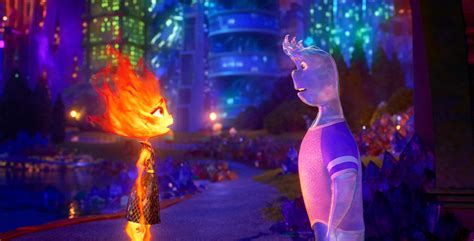 Disney Pixar's Elemental [DVD] .